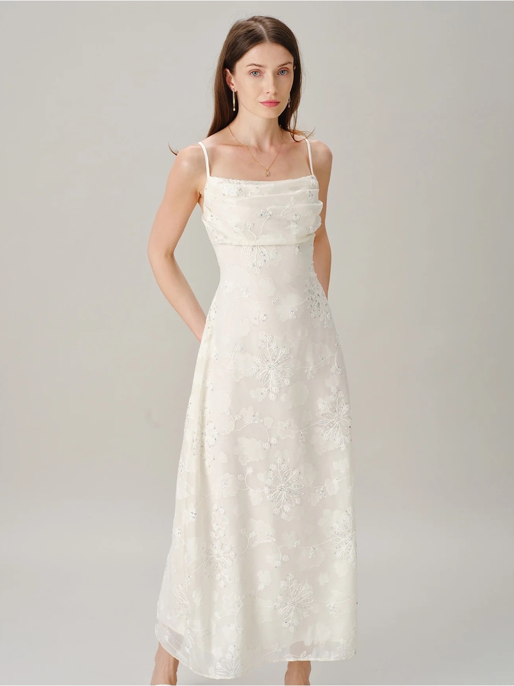 Rihoas Apricot Square Neck Jacquard Sequins Maxi Dress - Picture 5 of 9
